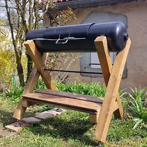 Maison Au Calme Avec Jardin Et Parking Prive Rouairoux